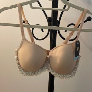 Wacoal | Tan Bra